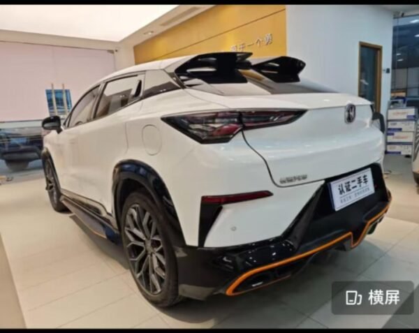 ok1 Changan UNI-T : Le Crossover Intelligent et Audacieux